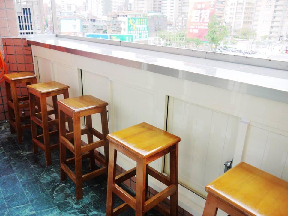 D.Giraffe Your Space Taipei Luaran gambar