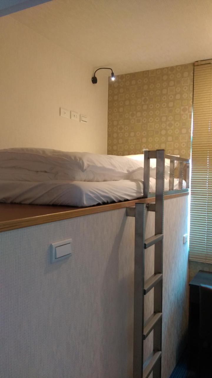 D.Giraffe Your Space Taipei Luaran gambar